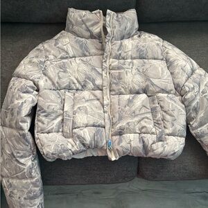 Women's Gray Puffer Jacket